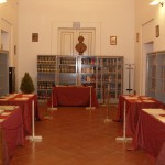 Allestimento Mostra nella sala di Consultazione della Biblioteca